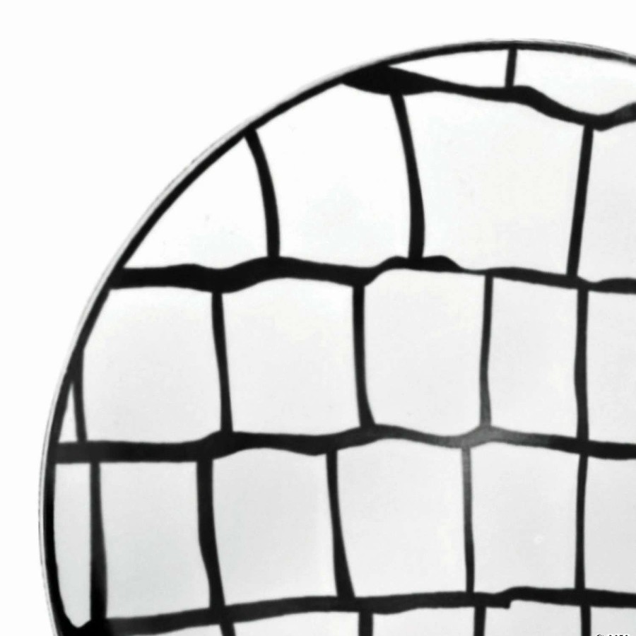 Party Plates * | Hot Sale 7.5 White With Black Scales Pattern Round Disposable Plastic Appetizer/Salad Plates (70 Plates)